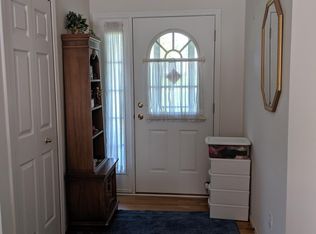 1863 April Ct, Howell, MI 48843