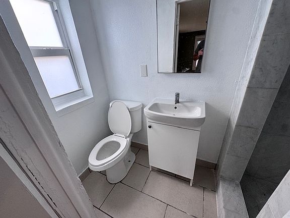 3rd image of 4588 Iris St #A