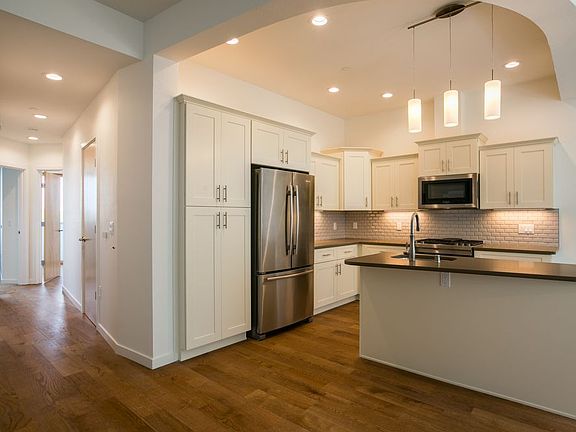 4th image of 3600 Central Ave SE #305