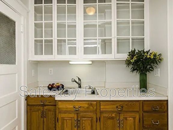 5th image of 2-4 Avon St #2-6