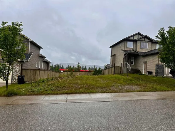 103 Lupin Way, Hinton, AB T7V 0B2