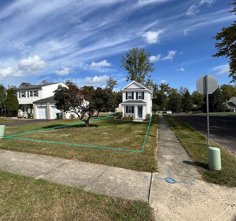1st image of Kingsclere Dr