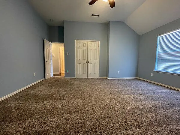 Large upstairs bedroom