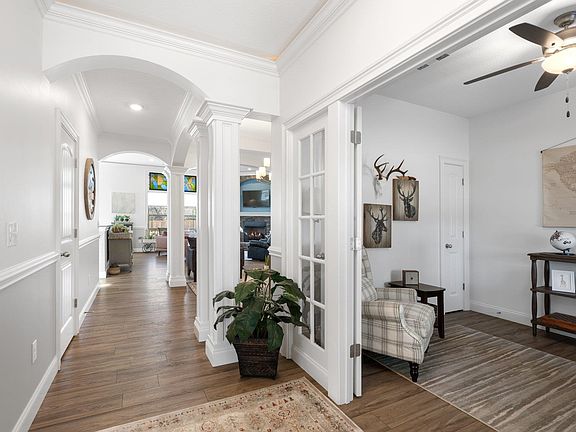 4th image of 300 Blue Rock Ct