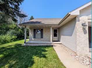 3022 W Glenpark Dr, Appleton, WI 54914