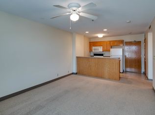 210 N 4th St #13136921, Manhattan, KS 66502
