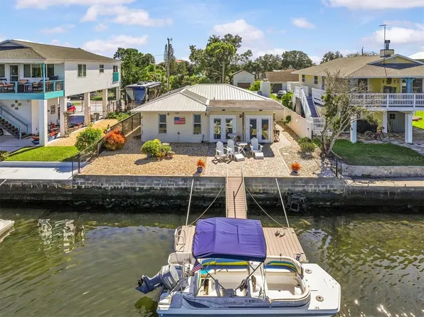 3391 Mangrove Dr, Hernando Beach, FL 34607