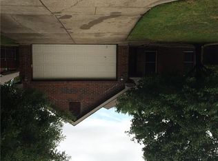 6001 Kimberly Ct, Haltom City, TX 76137