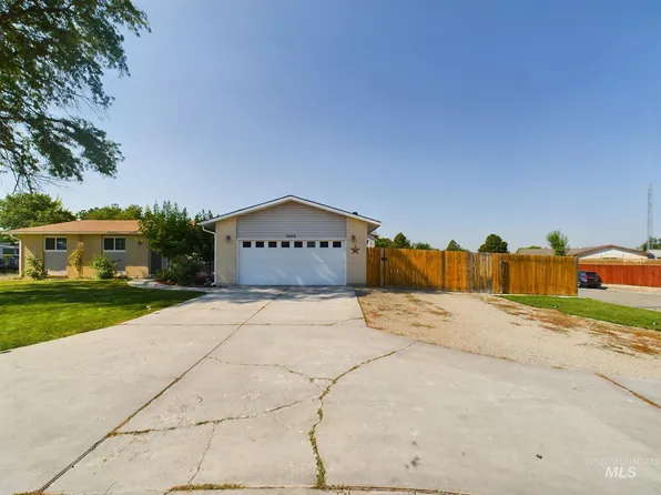 7669 W Colt Dr, Boise, ID 83709