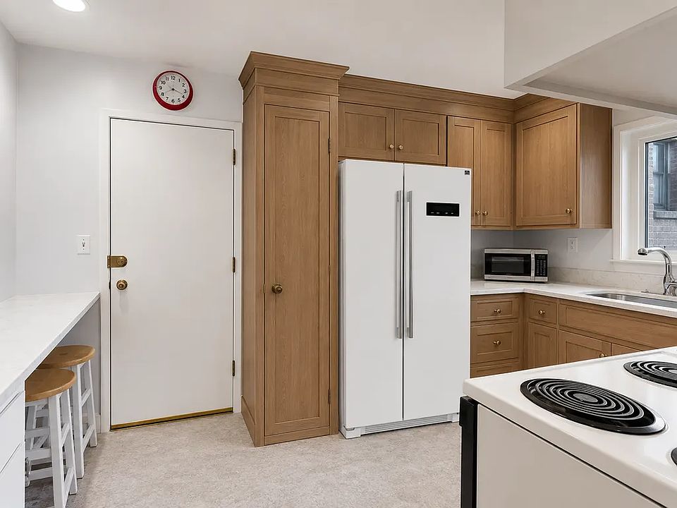 *digitally rendered photo*
We have ordered a new fridge and brand new cabinets for the kitchen, est. July 2026. This is is a rendered photo of the new, counter-depth fridge and Thomasville cabinets.