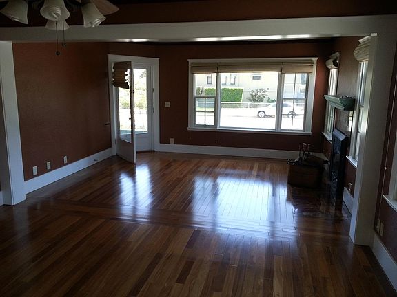 2nd image of 1006 King St