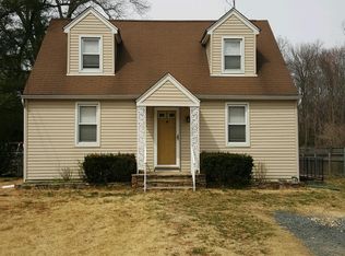 28 Chestnut Hill Ave, Severna Park, MD 21146