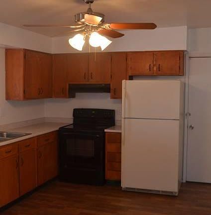 5th image of 6709 E Victoria St