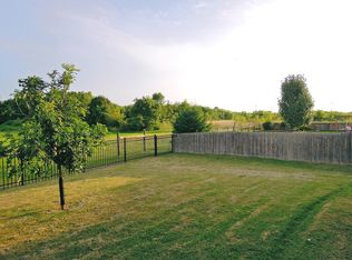 2949 W Topaz Dr, Fayetteville, AR 72704