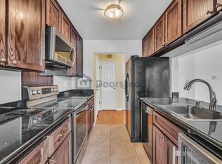 21100 Gary Dr APT 121, Hayward, CA 94546