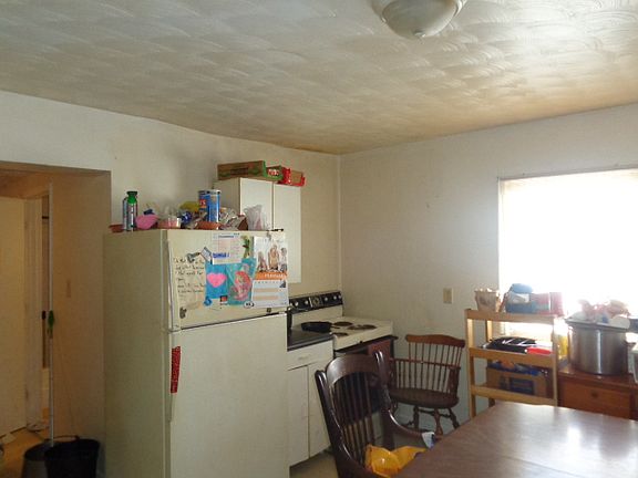 2nd image of 355 S Wall St