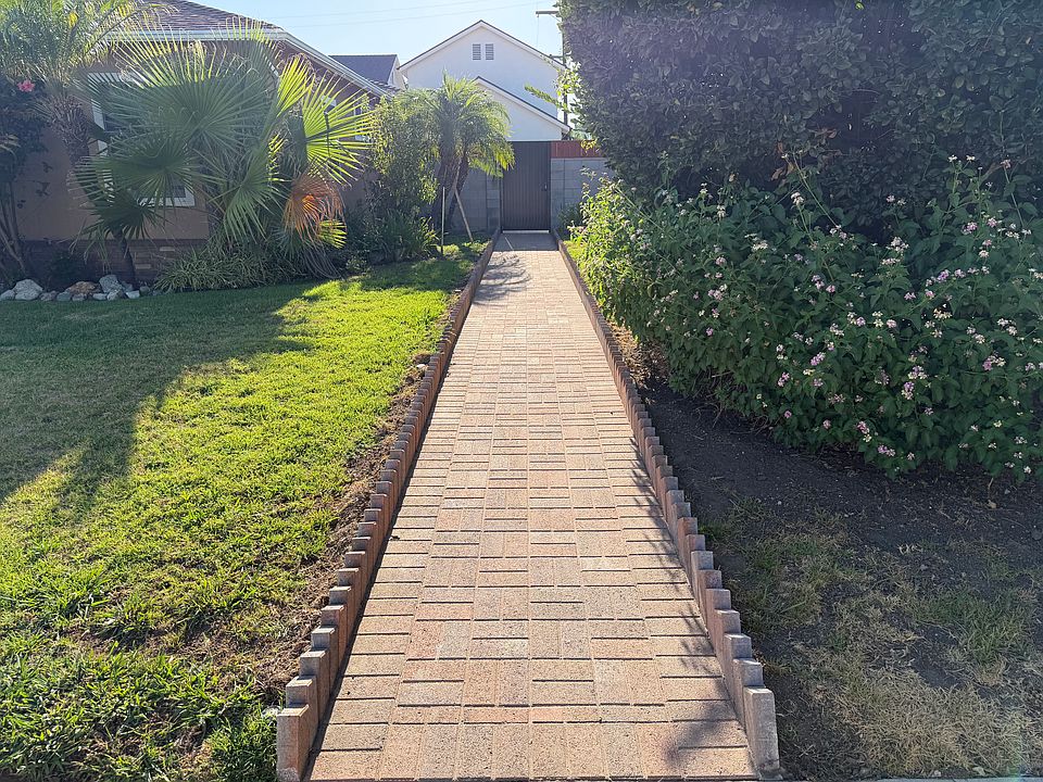 Private walkway to entrance