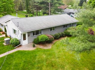 3535 Arvilla Dr, Whitmore Lake, MI 48189