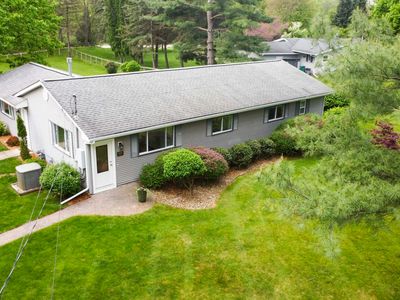 3535 Arvilla Dr, Whitmore Lake, MI, 48189