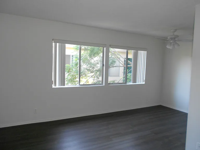 3721 Midvale Ave #20 — Photo 6