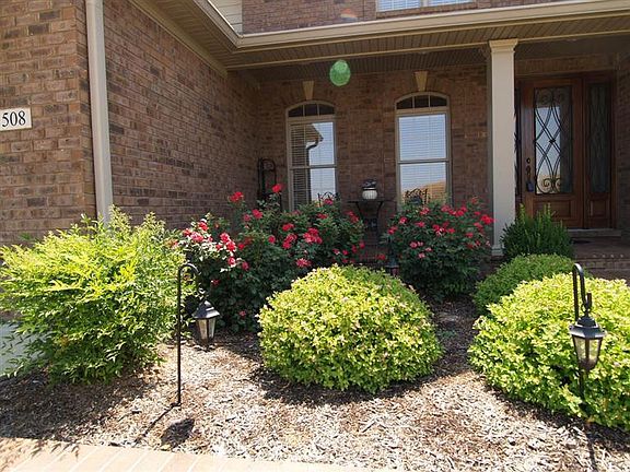 4th image of 508 Breezewood Ct