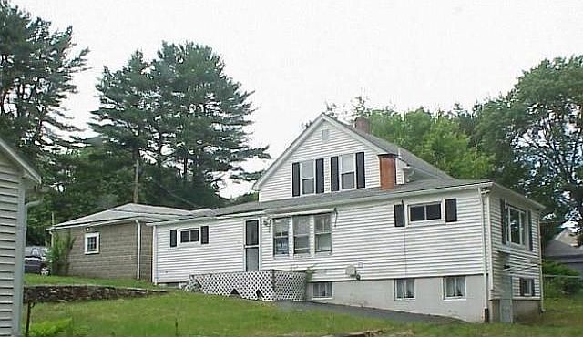 2nd image of 286 Union St
