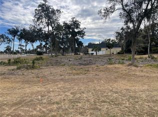 373 Oak Grove Island Dr, Brunswick, GA 31523