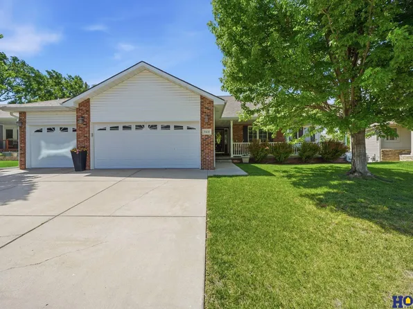 5431 N 12th St, Lincoln, NE 68521