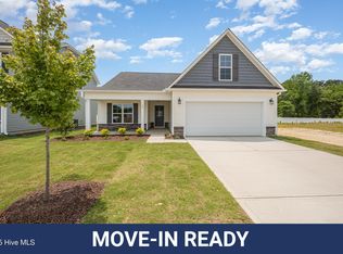 41 W Emily Gardens Dr, Selma, NC 27576