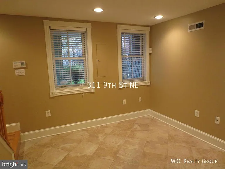 311 9th St NE — Photo 20