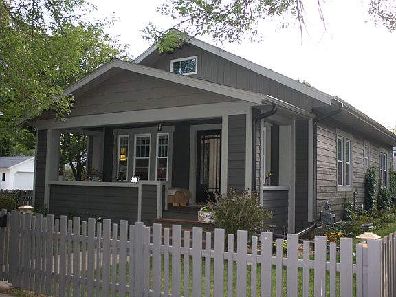 2nd image of 2318 Oakwood Blvd