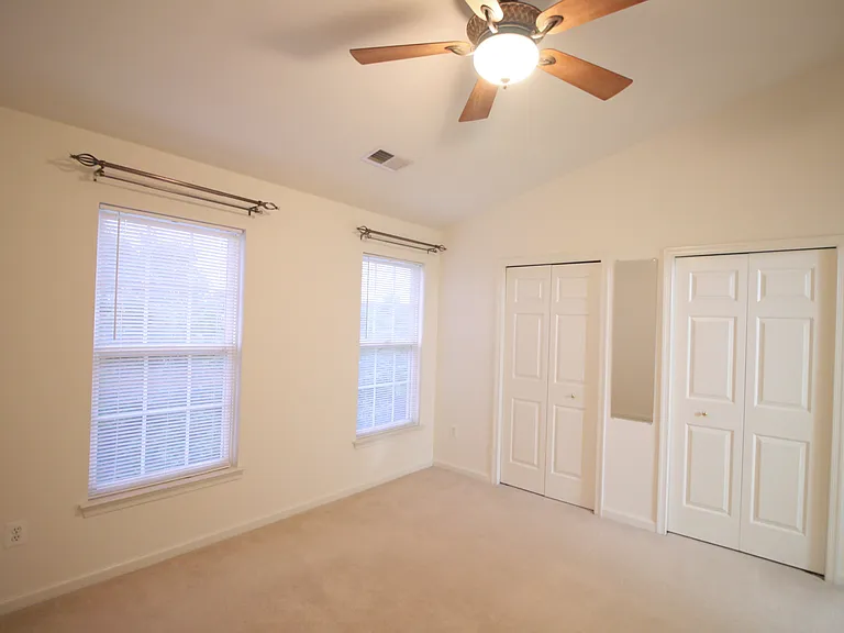 44501 Potter Ter — Photo 14