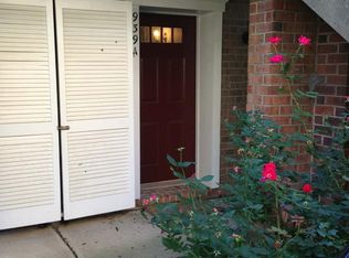 939 S Rolfe St #1, Arlington, VA 22204