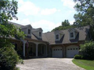 17 Hollows Dr, Cartersville, GA 30120
