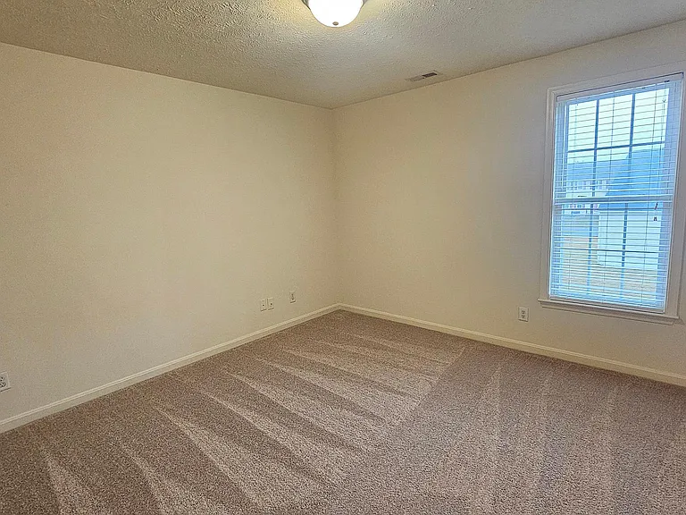 2822 Slingerland Dr — Photo 26