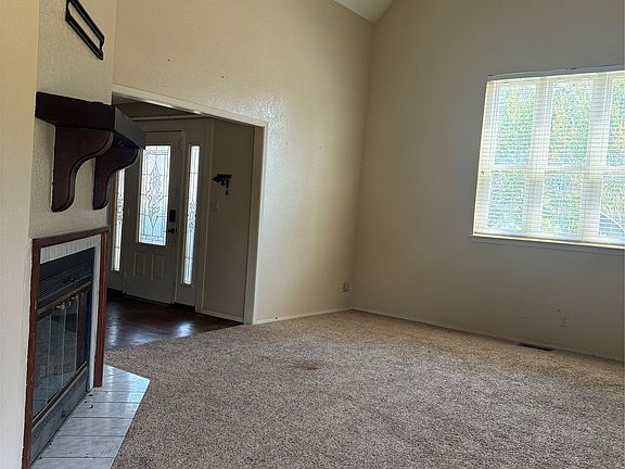 5th image of 108 Brian Ln