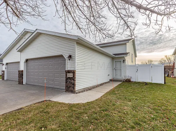 4244 39 1/2 Ave S, Fargo, ND 58104