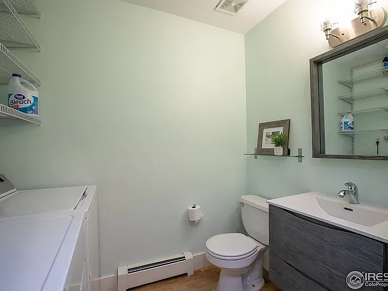 1704 Springmeadows Ct #B — Photo 13