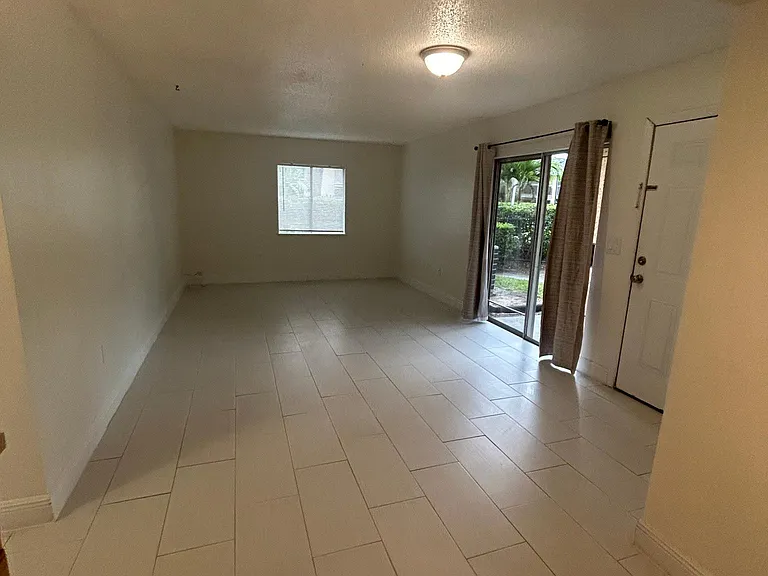 4115 S Semoran Blvd #16 — Photo 21