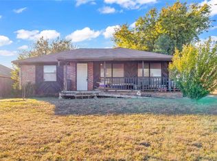 2831 Larkspur Rd, Moore, OK 73160
