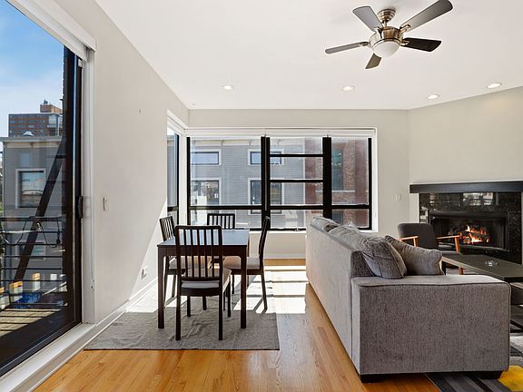 4th image of 808 N Greenview Ave APT 3E