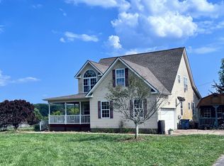 801 Twin Cedars Rd, Rock Spring, GA 30739