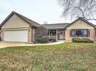 18311 Holland Rd, Lansing, IL 60438