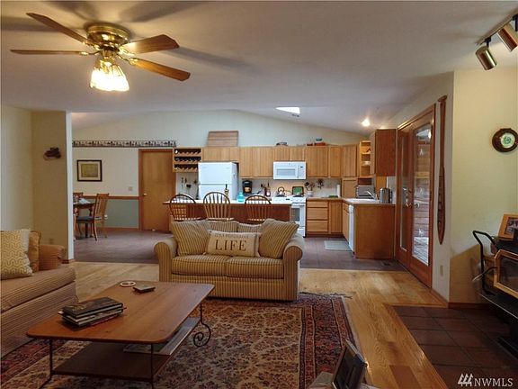 3rd image of 12532 Waddell Creek Ct SW