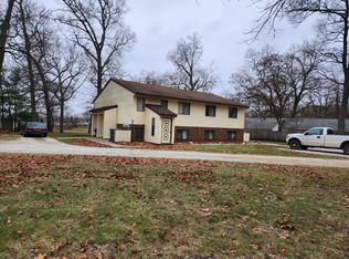 5897 White Rd, Muskegon, MI 49442