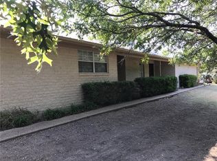 17494 S Interstate 35, Bruceville, TX 76630
