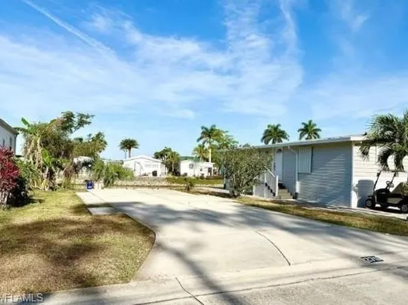 276 Bass LN, NAPLES, FL 34114