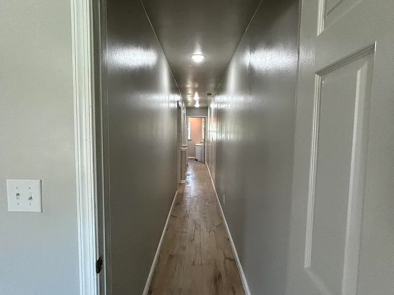 926 Edison Ave — Photo 22