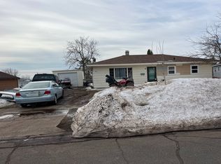 47 Edwards Dr, Silver Bay, MN 55614