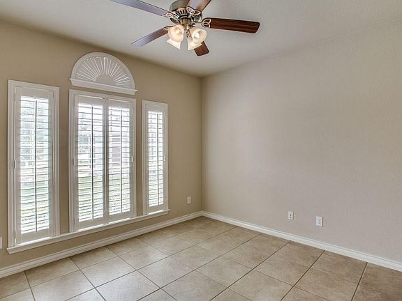 5th image of 4573 Grassy Glen Dr